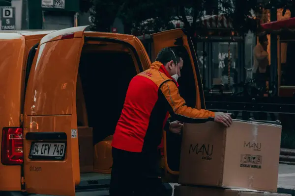 Servicio courier internacional DHL FedEx UPS